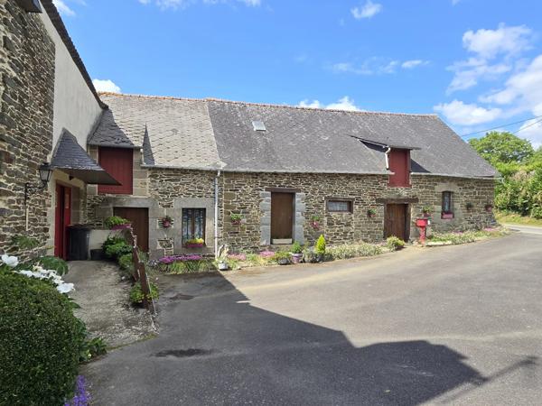 Immobilier Josselin (56120) – Maison de village 135m2 – 324 500 €