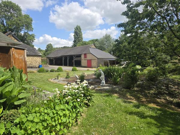 Immobilier Josselin (56120) – Maison de village 135m2 – 324 500 €