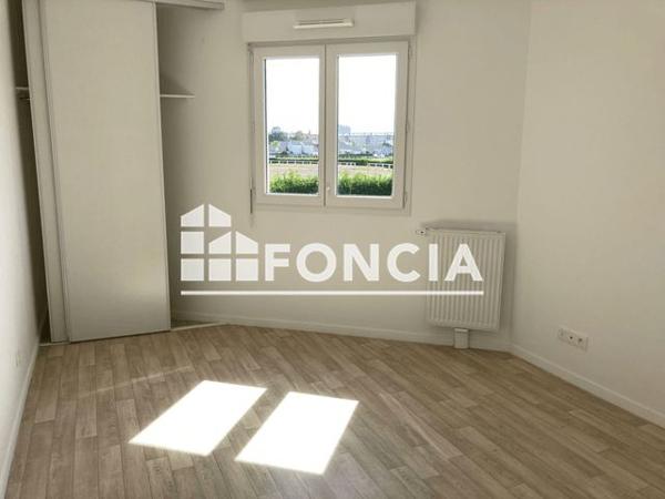 Location Appartement 3 pièces 62.1 m² - 210 RUE DU CDT GEORGES LEDRU Canteleu 76380