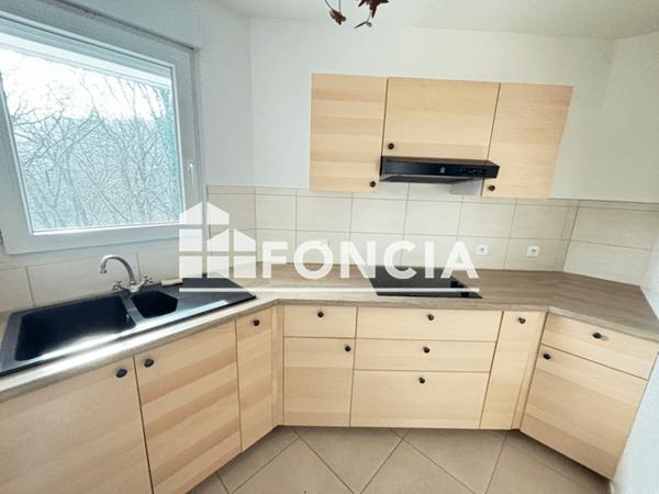 Location Appartement meublé 2 pièces 47.7 m² - 7 R Boutrolle d Estaimbuc Mont Saint Aignan 76130