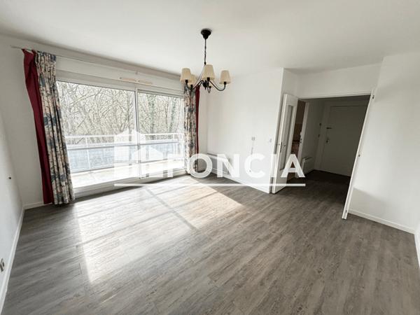 Location Appartement meublé 2 pièces 47.7 m² - 7 R Boutrolle d Estaimbuc Mont Saint Aignan 76130