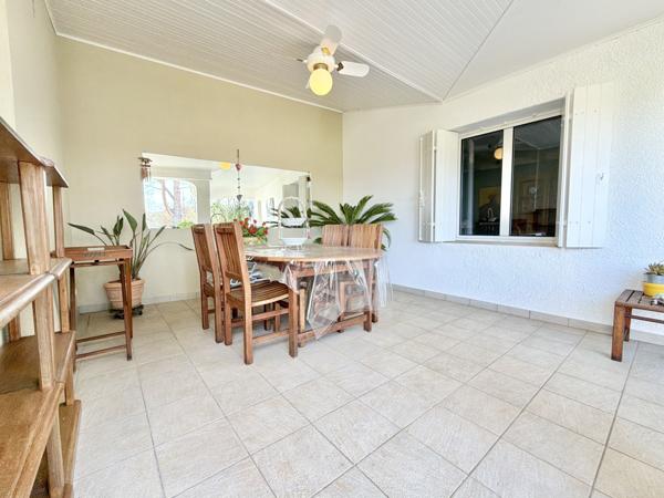 Maison avec vue sur la rivière, gîte et double garage. Saint-Sylvestre-sur-Lot (47140)