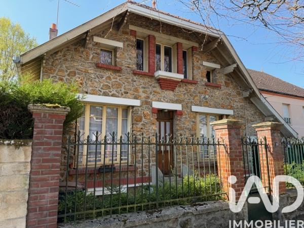 Maison à vendre 5 pièces 101 m² Saint-Fargeau-Ponthierry