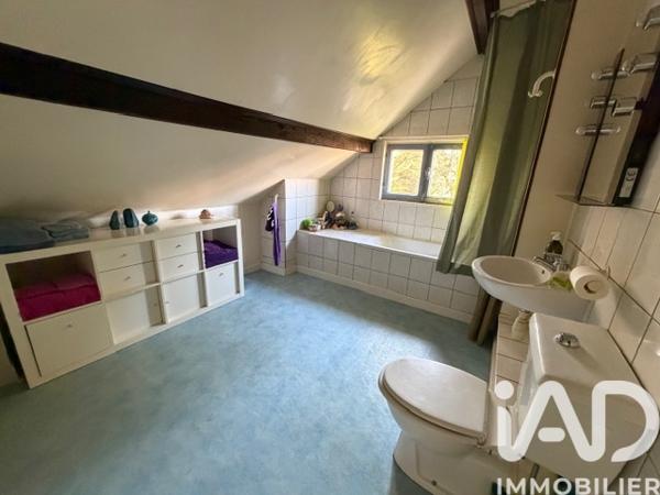 Maison à vendre 5 pièces 101 m² Saint-Fargeau-Ponthierry