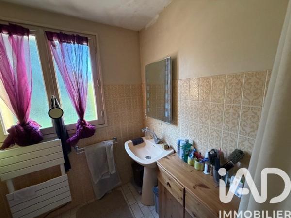 Maison à vendre 5 pièces 101 m² Saint-Fargeau-Ponthierry