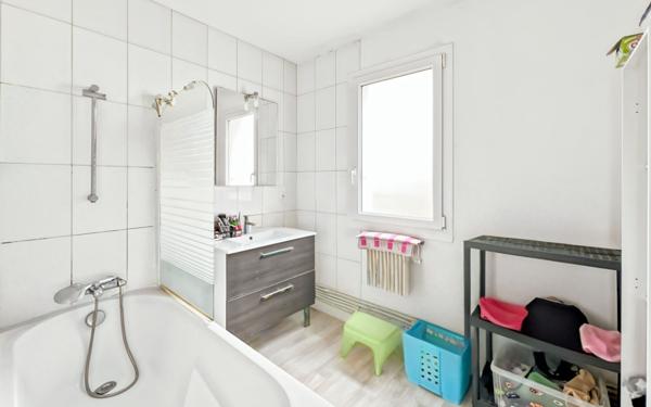 Appartement à vendre    4 pièces • 83,25 m2 Beaugency