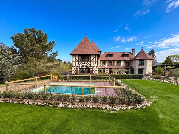 A vendre - Normandie - Blangy Le Château - Propriété - 7 chambres - Piscine - Dépendances