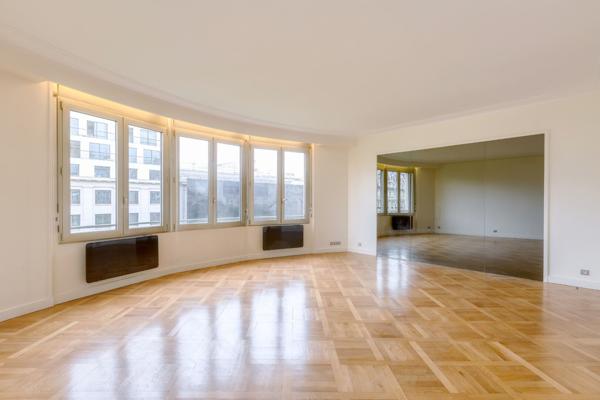 Location vide - Appartement  - Paris 75008-  97 m2 - 1 chambre - Avenue Montaigne