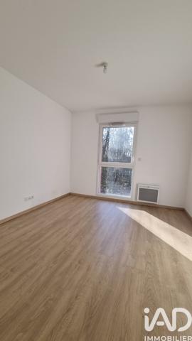 Location appartement 3 pièces 60 m² Tours