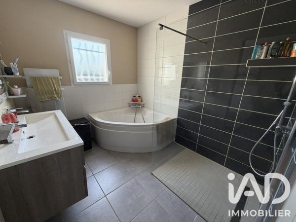 Maison à vendre 4 pièces 93,35 m² Allex