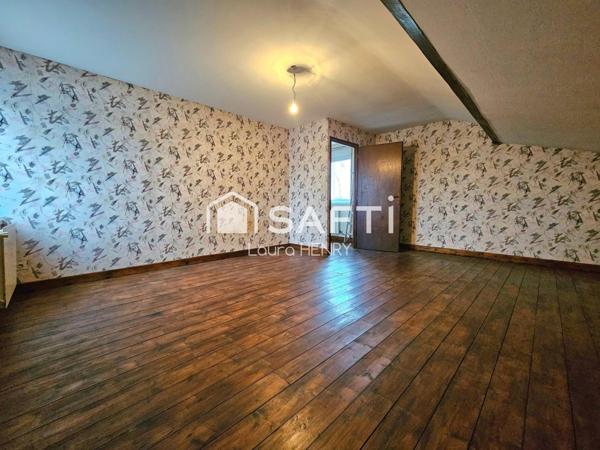 Maison individuelle de 3 chambres avec garage et grand terrain