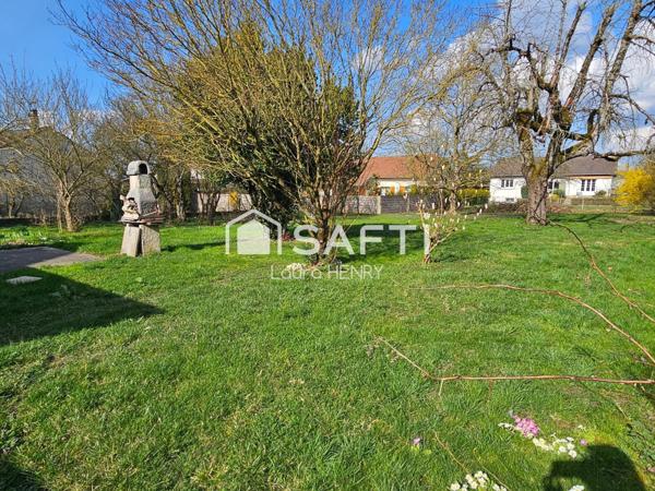 Maison individuelle de 3 chambres avec garage et grand terrain