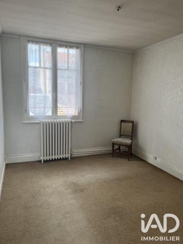 Maison à vendre 8 pièces 253 m² Vichy
