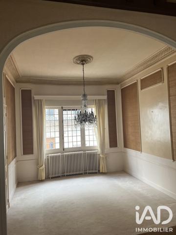 Maison à vendre 8 pièces 253 m² Vichy