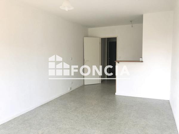 Location Studio 29.76 m² - 21 RUE ALEXANDRE FATTON Amiens 80000