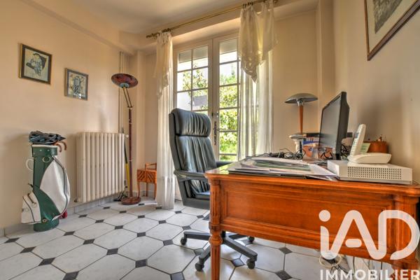 Maison à vendre 10 pièces 277 m² Panazol
