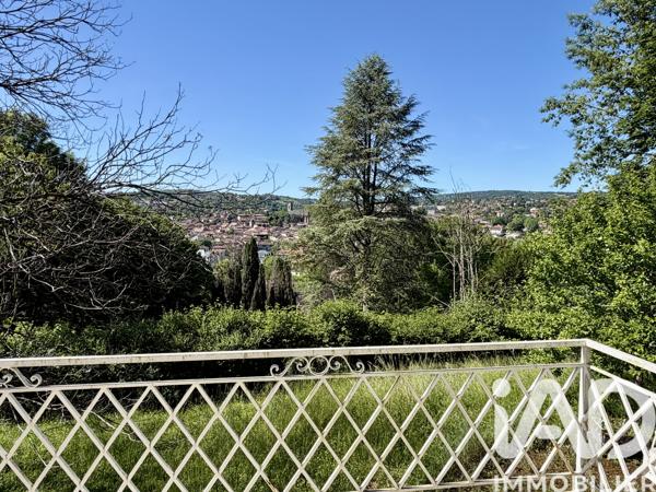 Maison à vendre 7 pièces 203 m² Figeac