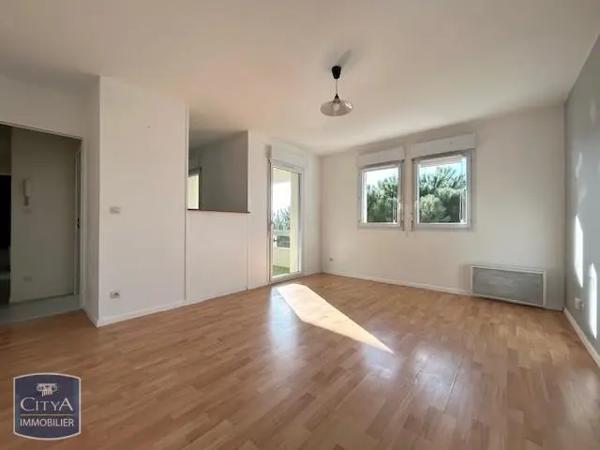 Appartement à louer 2 pièces 51.32m² Nantes (44300)