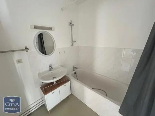 Appartement à louer 2 pièces 51.32m² Nantes (44300)