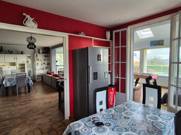 Maison 6 pièces de 148m² sur un terrain de 2119m²