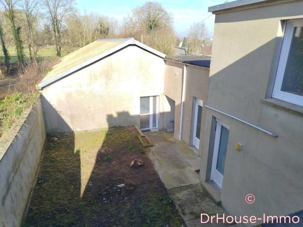 Immeuble à vendre 11 pièces de 155 m²