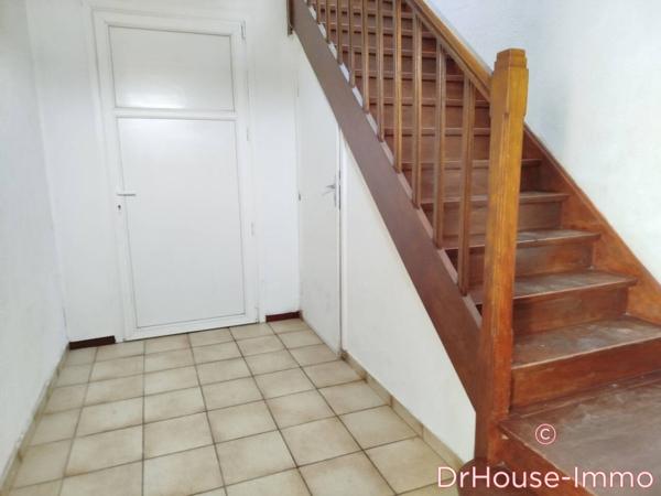 Immeuble à vendre 11 pièces de 155 m²