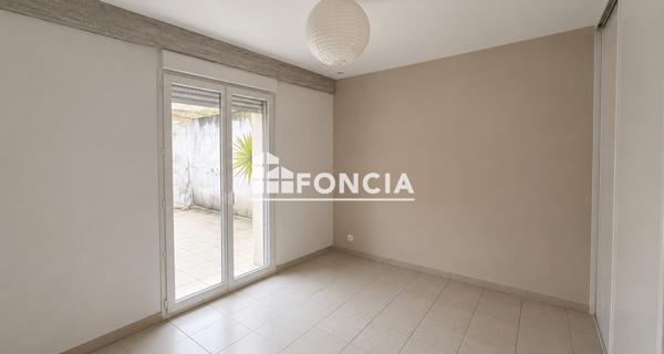 Location Appartement 3 pièces 67.99 m² - Cavaillon 84300