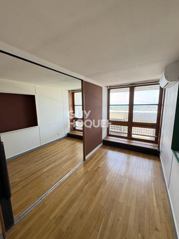 Appartement 4 pièces de 101,41 m² – Cité Radieuse (Le Corbusier)