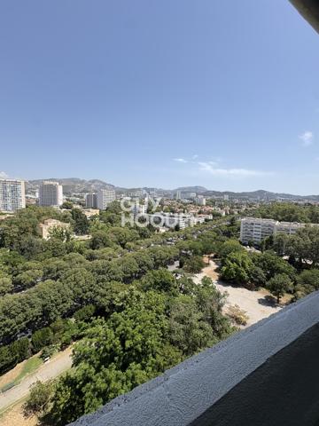 Appartement 4 pièces de 101,41 m² – Cité Radieuse (Le Corbusier)
