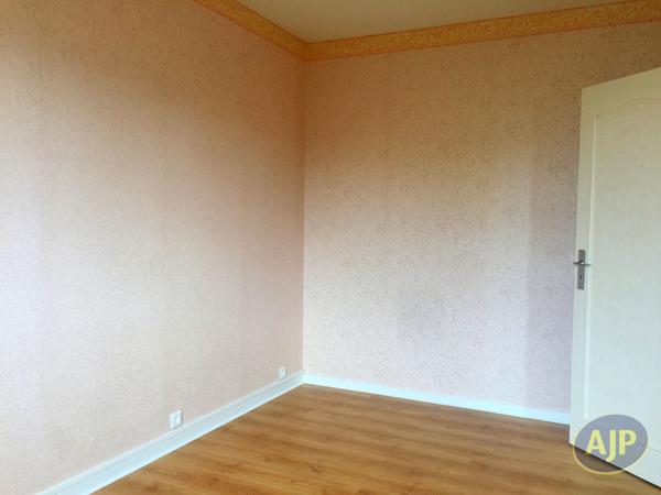 Location appartement Saintes : 730 € - AJP Immobilier Saintes