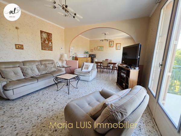 Maison traditionnelle 3 chambres avec 187 m² de surface utile et jardin sans vis-à-vis