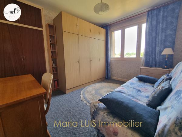 Maison traditionnelle 3 chambres avec 187 m² de surface utile et jardin sans vis-à-vis
