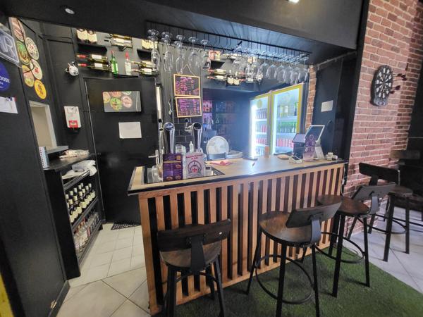 Fonds De Commerce
        
        - 172 m² 59 000 € *