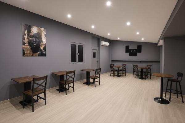 Fonds De Commerce
        
        - 172 m² 59 000 € *