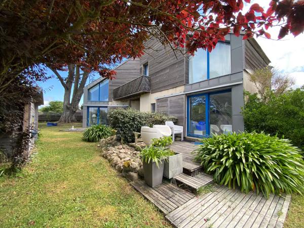 Maison d'architecte à deux pas de la Cöte Sauvage