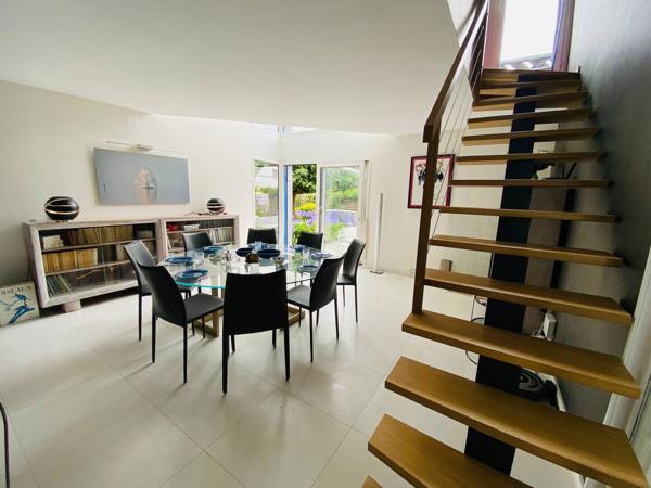 Maison d'architecte à deux pas de la Cöte Sauvage