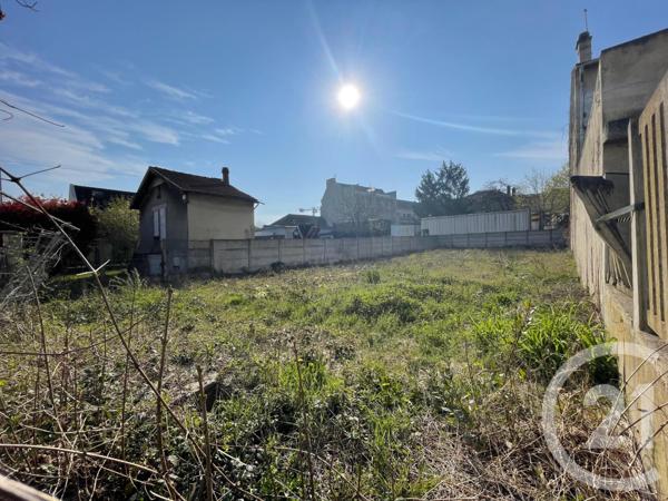 Terrain à vendre  471 m2 VAUJOURS - 93