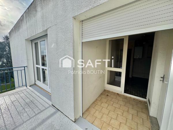 NIORT APPARTEMENT 1 CHAMBRE, DEUX BALCONS ET CAVE !