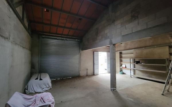 Maison à vendre    1 pièce •  Prades