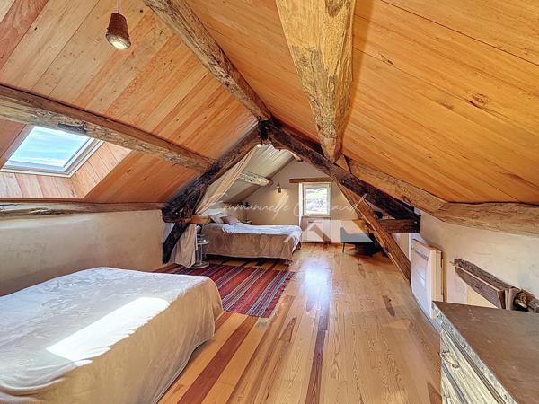 La Cresse (12640) Sur les hauteurs de La Cresse – Maison en pierre rénovée avec vue vallée + gîte indépendant