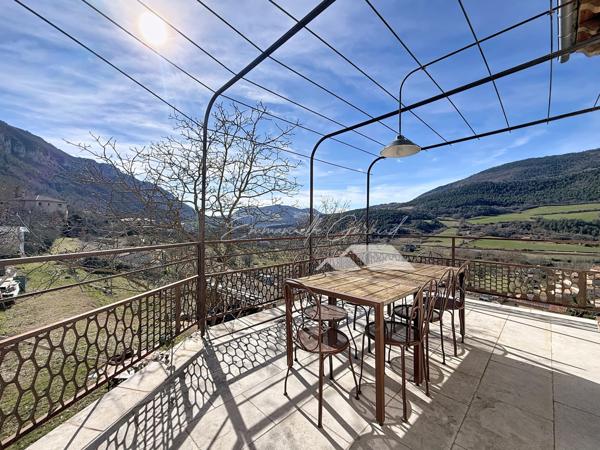 La Cresse (12640) Sur les hauteurs de La Cresse – Maison en pierre rénovée avec vue vallée + gîte indépendant