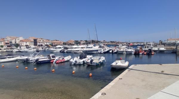 Carro (13500) Carro plage sur la cote bleue , face à la mer Villa de 4 piéces avec terrasse et jardin