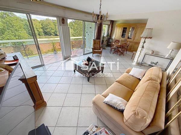 Appartement 99m² vue exceptionnelle sur la Seine !