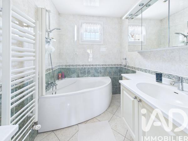 Maison à vendre 4 pièces 90 m² Combs-la-Ville