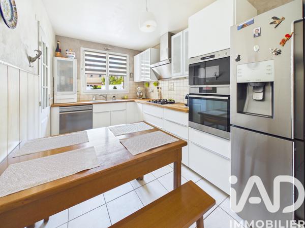 Maison à vendre 4 pièces 90 m² Combs-la-Ville