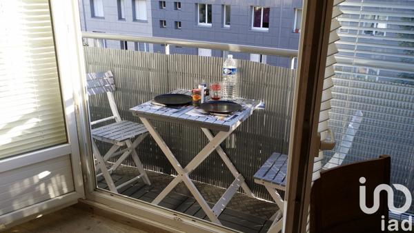 Appartement 3 pièces de 55 m² à Bonsecours (76240)