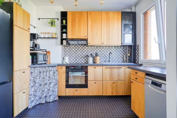 Appartement Antony 2 pièce(s) 44 m2 €280 000 ** - Référence 496