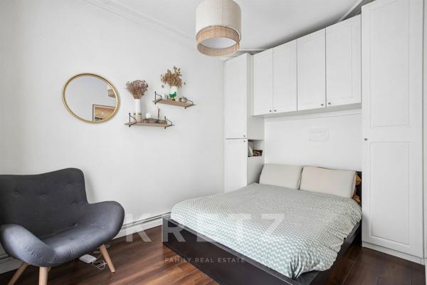 Paris XVIIIe - Appartement au calme dans une allée privée
