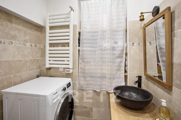 Paris XVIIIe - Appartement au calme dans une allée privée