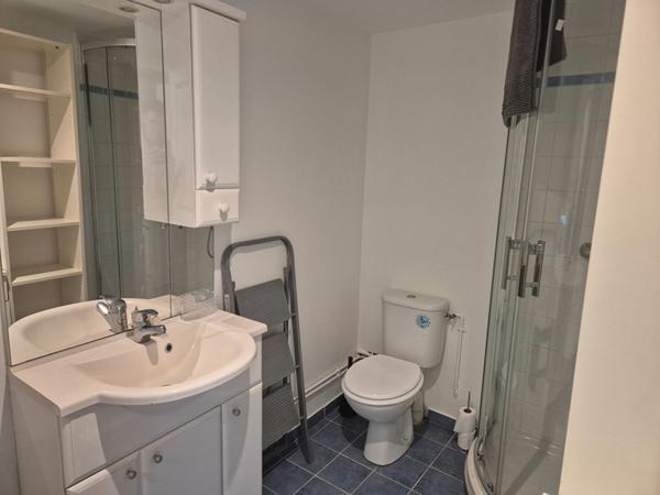 studio 19 m2 HYPERCENTRE TOUTES CHARGES COMPRISES